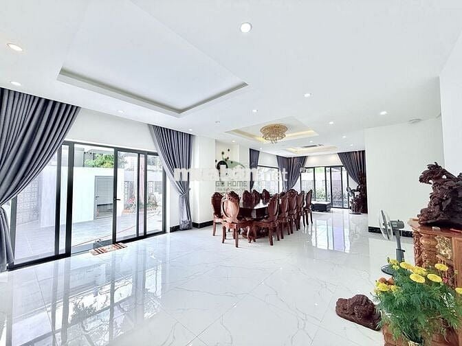 VILLA RỘNG CÓ HỒ BƠI KĐT MỸ GIA GIÁ 45 TRIỆU/THÁNG