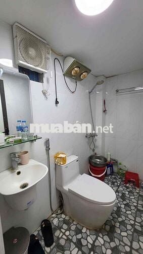 CẦN BÁN TẬP THỂ MẶT PHỐ NGUYỄN CHÍ THANH