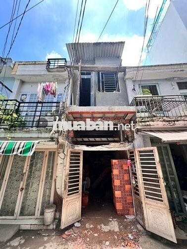 Bán nhà kế Aeon Tân Phú 20m2 2tỷ6. Không lộ giới, 2 tầng, nhà mới 100%