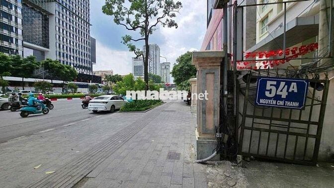 CẦN BÁN TẬP THỂ MẶT PHỐ NGUYỄN CHÍ THANH
