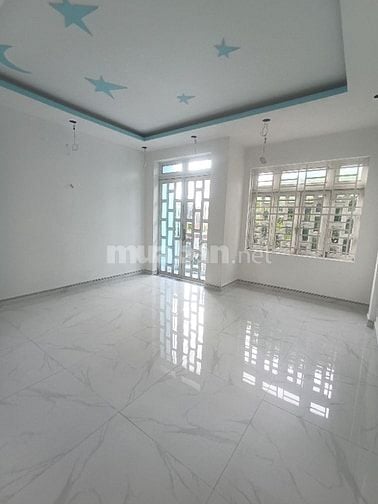 CHO THUÊ NHÀ 2 TẦNG HẺM TẢI ĐƯỜNG 138 P TÂN PHÚ. QUẬN 9