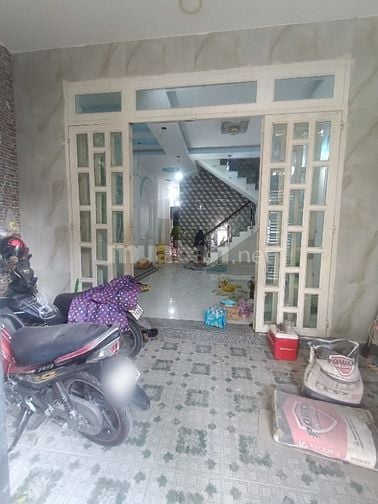CHO THUÊ NHÀ 2 TẦNG HẺM TẢI ĐƯỜNG 138 P TÂN PHÚ. QUẬN 9