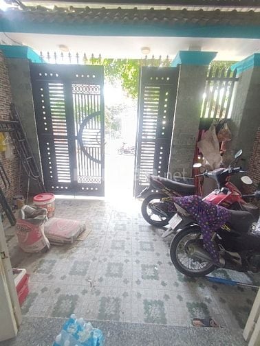 CHO THUÊ NHÀ 2 TẦNG HẺM TẢI ĐƯỜNG 138 P TÂN PHÚ. QUẬN 9