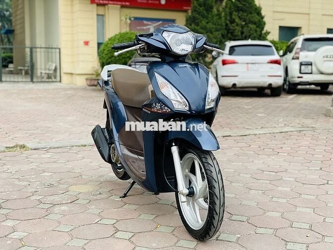 HONDA VISION 125 FI BẢN ĐEN SẦN KHÓA SMARKEY