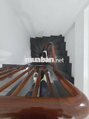 Nhà Đẹp Lĩnh Nam – Nhỉnh 6 Tỷ, 30m x 5 Tầng, Phân Lô