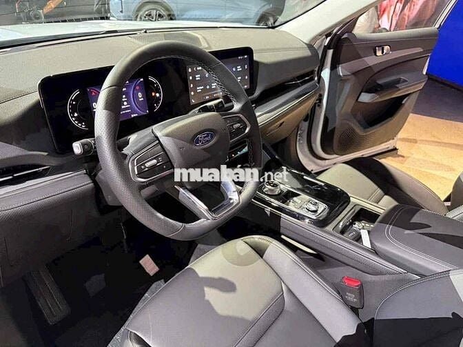 Ford Territory 2025 Trend 1.5 AT mới 100%