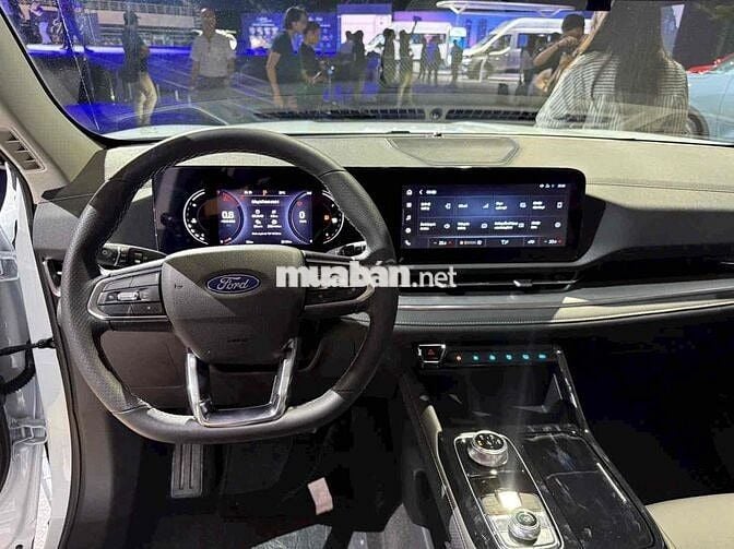 Ford Territory 2025 Trend 1.5 AT mới 100%