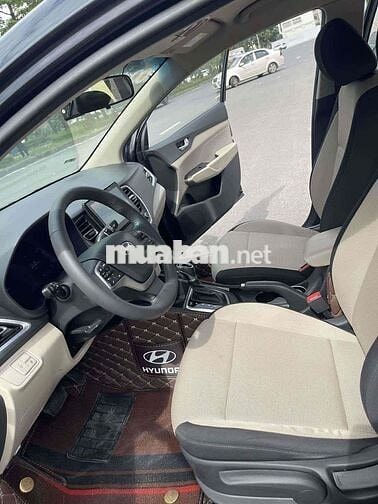 Hyundai Accent 2022 - 24000 km