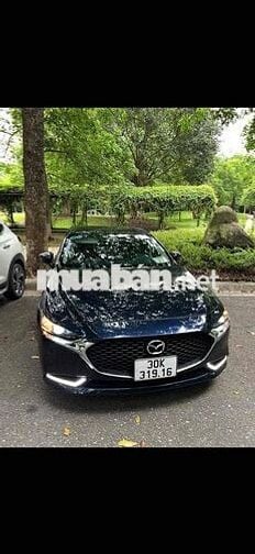 Mazda 3 2022 1.5L Luxury - 10000 km