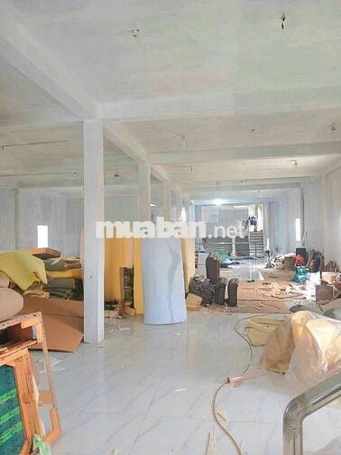 Cho thuê kho 3 lầu tổng diện tích 1600m2