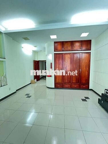Nhà Khu Ao sen Aeon Tên Lửa DT 5x20. 4  Tấm 22 Tr sẵn nội thất