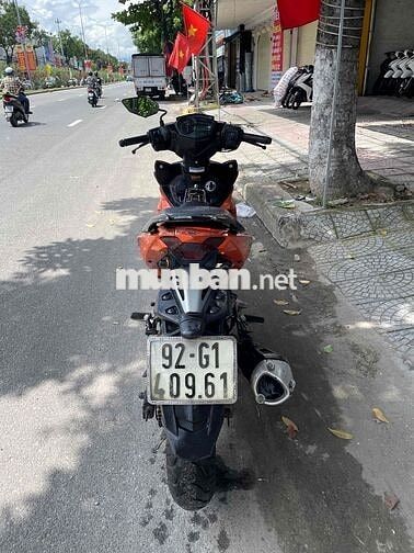 Cần bán xe Exciter máy rin êm chạy ngon