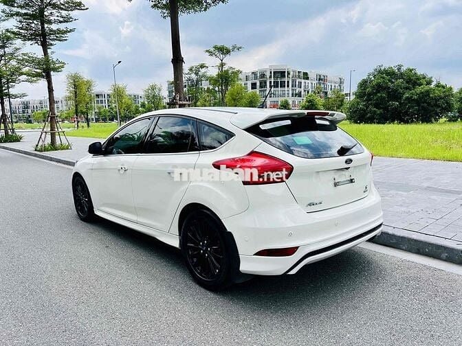 Focus 1.5L Ecoboost 2018 Sport lịch sử hãng 10,4v