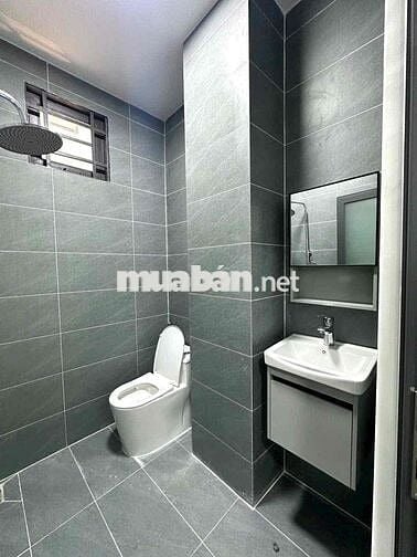 Bán nhà Phố SHR 4.5x13,, 3 lầu,,5tỷ890tr,TL,1 Thới An 19A.