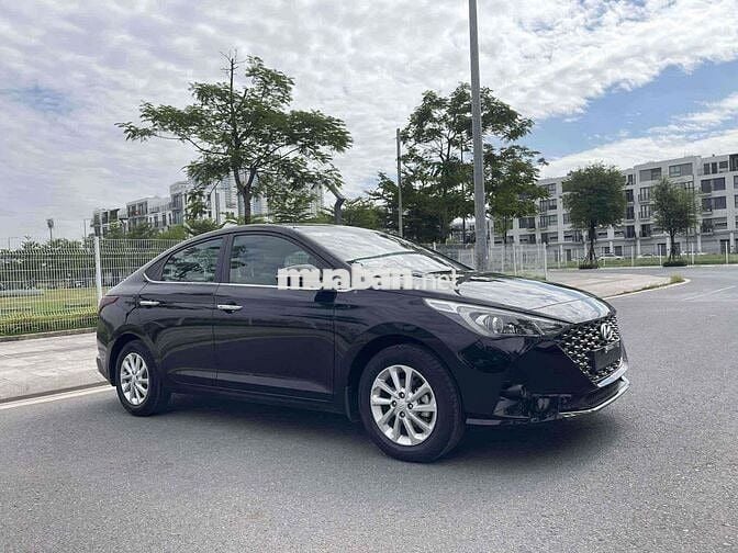 Hyundai Accent 2022 - 24000 km
