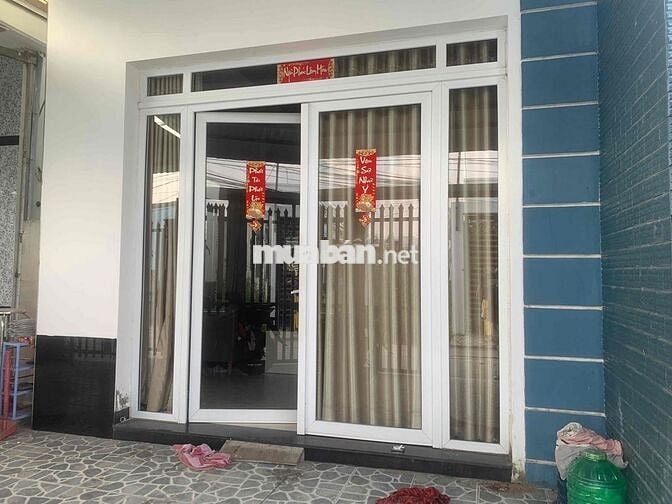 2 căn nhà cấp 4 lộ xe hơi tới nhà