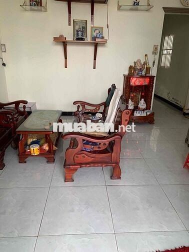 2 căn nhà cấp 4 lộ xe hơi tới nhà