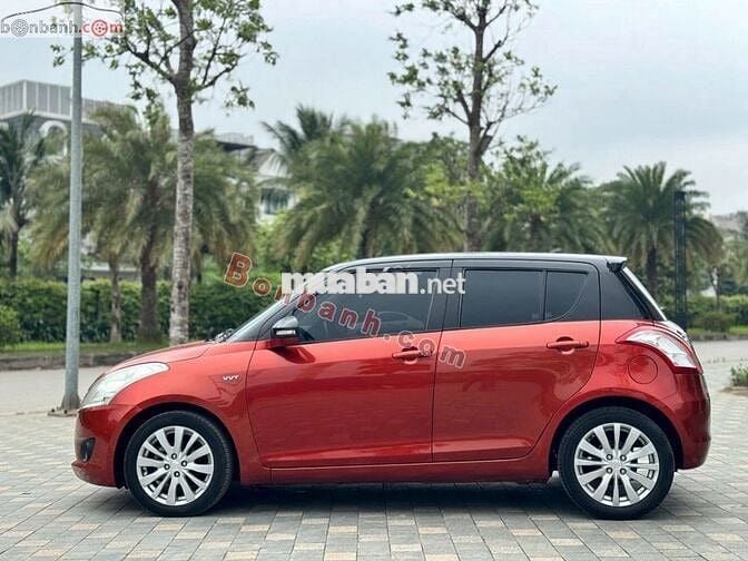 Suzuki Swift 1.4 AT 2015 - 238 Triệu