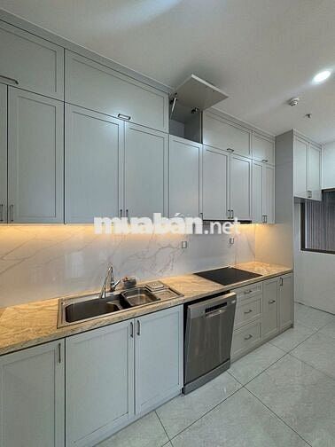 Cho thuê Penhouse Midtown Q.7, 4 phòng ngủ, nội thất cao cấp_ 4.000$