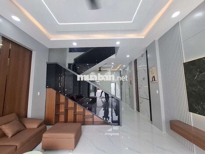 Nhà mới 1 trệt+1 lầu 5×24 nhỉnh 2 tỷ  kcn cầu tràm