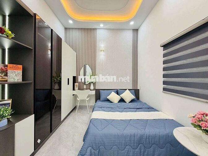Nhà 4x14m 5,38 tỷ nở hậu hẻm ô tô 3 phòng ngủ ở Lê Văn Thọ P11 Gò Vấp