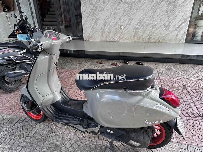 Cần bán xe Vespa Sprint 2018