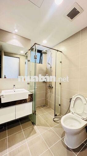 Bán căn hộ cao cấp The Gold View.  Giá bán: 1 tỷ 780 (Bao hết) dt:92