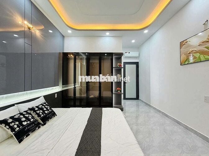Nhà 4x14m 5,38 tỷ nở hậu hẻm ô tô 3 phòng ngủ ở Lê Văn Thọ P11 Gò Vấp