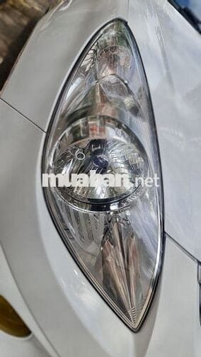 Hyundai i20 2011 1.4 AT - 100000 km