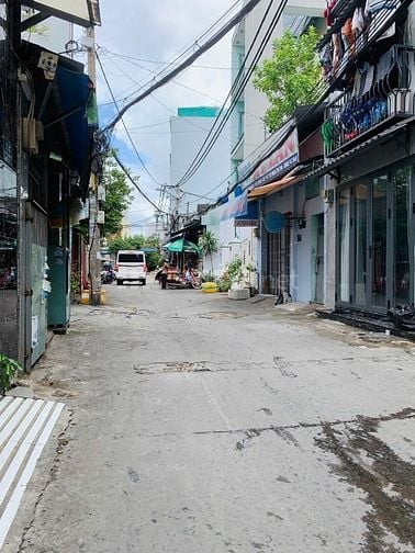 Nhà Sát AEON Tân Phú Chủ cần bán gấp nhà 04 tầng DT 4mx19m chỉ 8,79 tỷ
