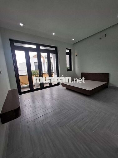 Nhà mới 1 trệt+1 lầu 5×24 nhỉnh 2 tỷ  kcn cầu tràm