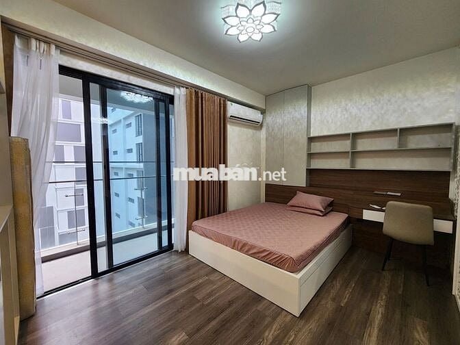 Bán nhà T3 toà SOHO 677 Lạc Long Quân 45m2 nhà mới chung cư cc 4.45 tỷ
