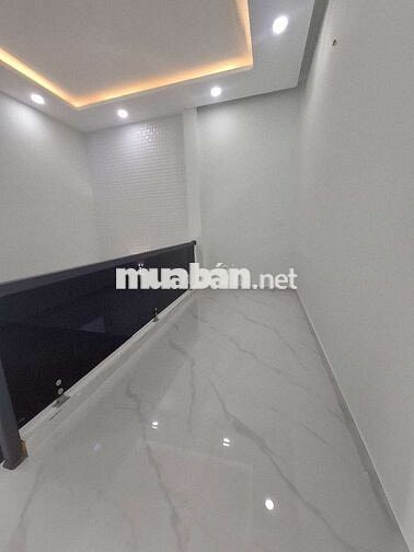 Nhà mới 1 trệt+1 lầu 5×24 nhỉnh 2 tỷ  kcn cầu tràm