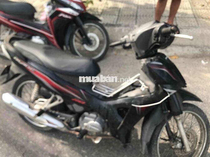 xe đang đi cần tiền bán gấp có fix kgt