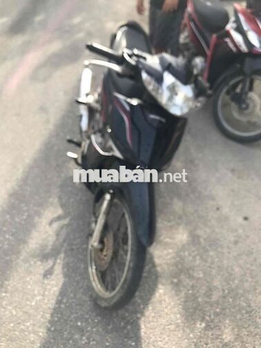 xe đang đi cần tiền bán gấp có fix kgt