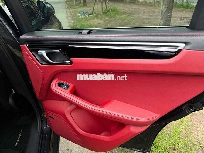 Porsche Macan 2019 S - 49800 km
