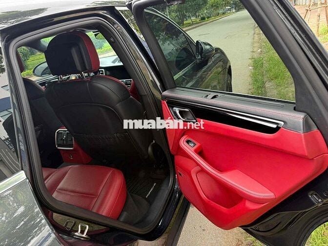 Porsche Macan 2019 S - 49800 km