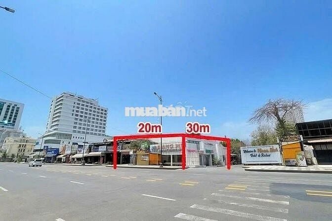 CHO THUÊ  600m2 CĂN GÓC MẶT TIỀN THÙY VÂN – TRỰC DIỆN BIỂN