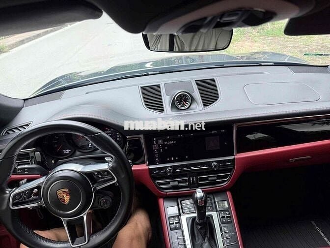 Porsche Macan 2019 S - 49800 km