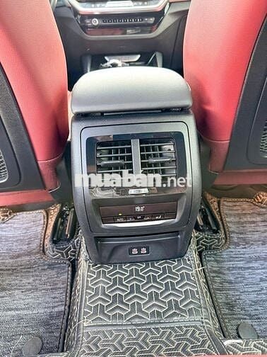 BMW X3 2021 xDrive20i 30000 km Cực mới xe cá nhân