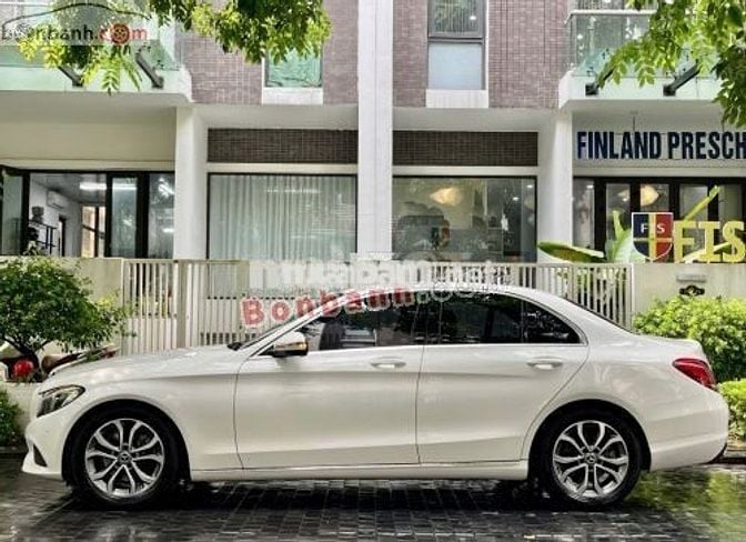 Mercedes Benz C class C200 2017