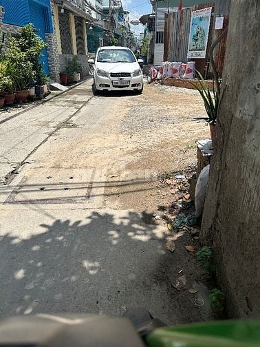 Chính chủ cần bán lô đất 5x20 hẻm 1/ Lê Văn quoi.