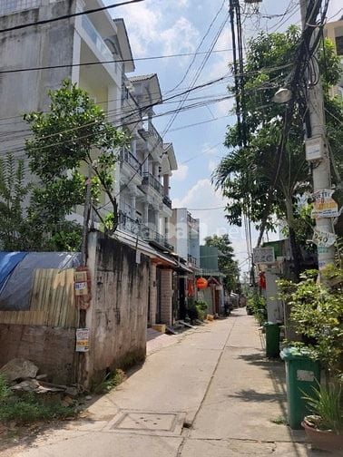 Chính chủ cần bán lô đất 5x20 hẻm 1/ Lê Văn quoi.