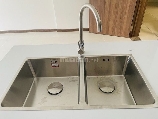 *Cho thuê căn hộ 3PN, De Capella 95m2, căn góc giá 18 triệu nhà đẹp.