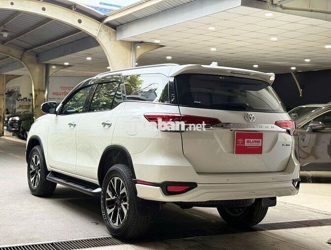 Toyota Fortuner 2019 2.7V 4x2 AT - 92565 km
