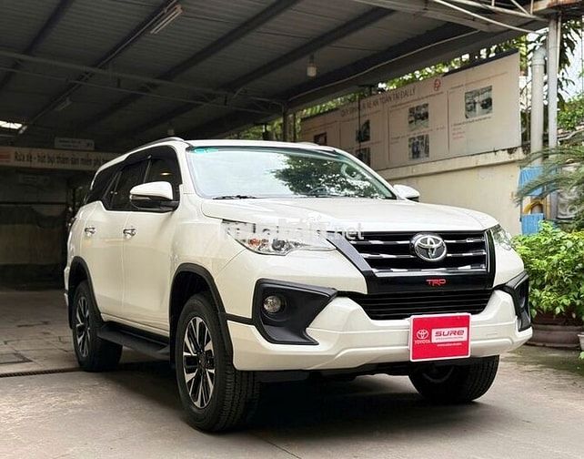 Toyota Fortuner 2019 2.7V 4x2 AT - 92565 km