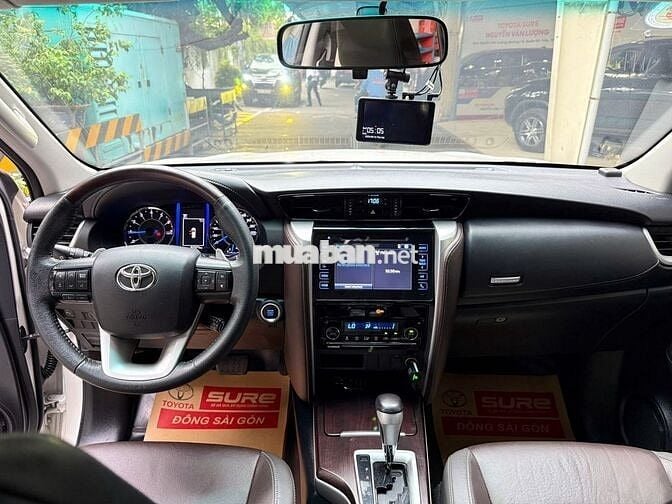 Toyota Fortuner 2019 2.7V 4x2 AT - 92565 km