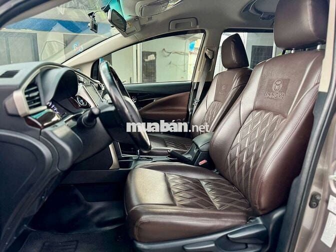 Chính chủ bán Toyota Innova G 2.0 2021 lướt 8 vạn