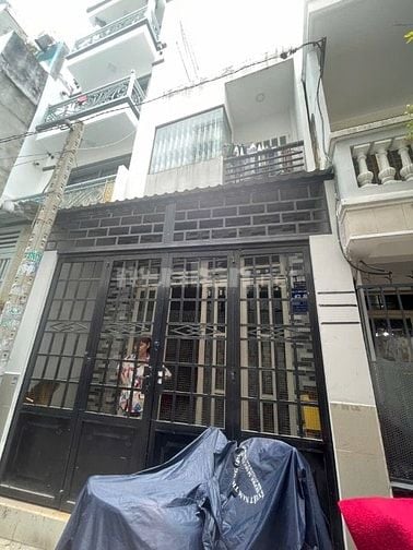 NHÀ P3 Q8 ÂU DƯƠNG LÂN - 3.7 nở hậu 4.1 x 14.3 - Gần trườngTiểu học.