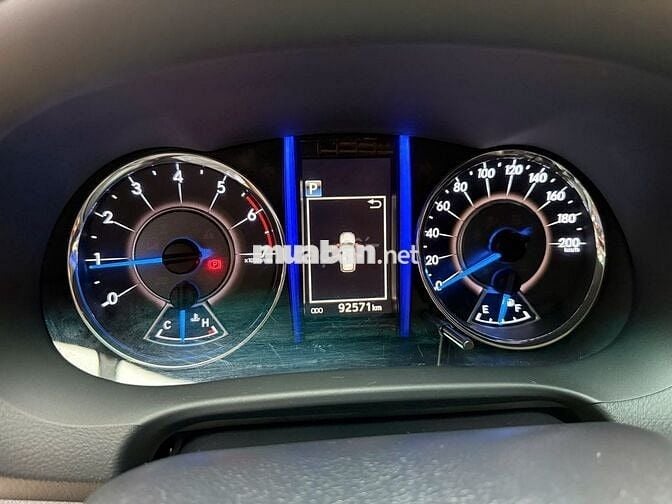 Toyota Fortuner 2019 2.7V 4x2 AT - 92565 km